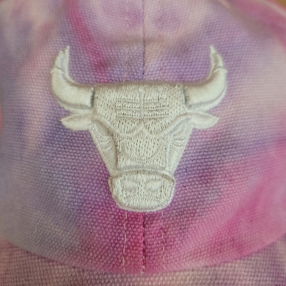 Women's 47 Brand NBA Chicago Bulls Tie-Dye Cap - Picture 7 of 9